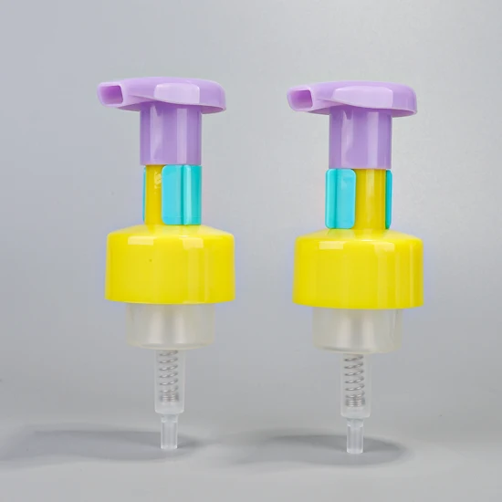 Bottiglie di plastica per pompa in schiuma di fabbrica OEM, colori personalizzati, bottiglia per pompa di sapone in schiuma di mousse
